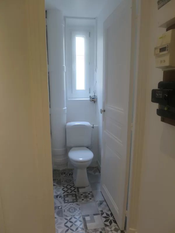 Toilettes - après